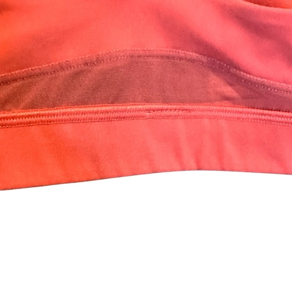 Lululemon Break Free Sports Bra Nulux In Flash Light Tone Coral  Women's Size 6 - Picture 4 of 7